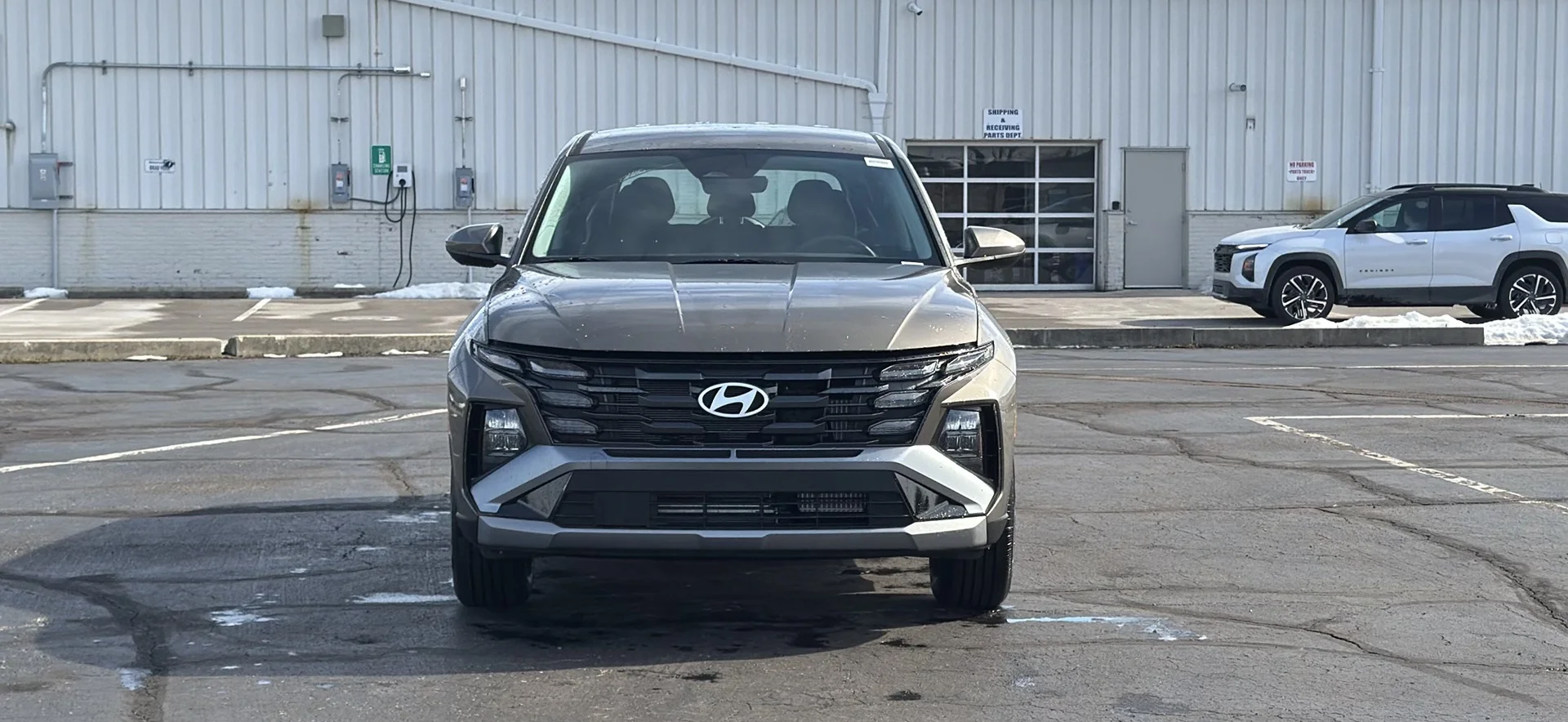 New 2026 Cashmere Bronze Hyundai Blue SE image 2