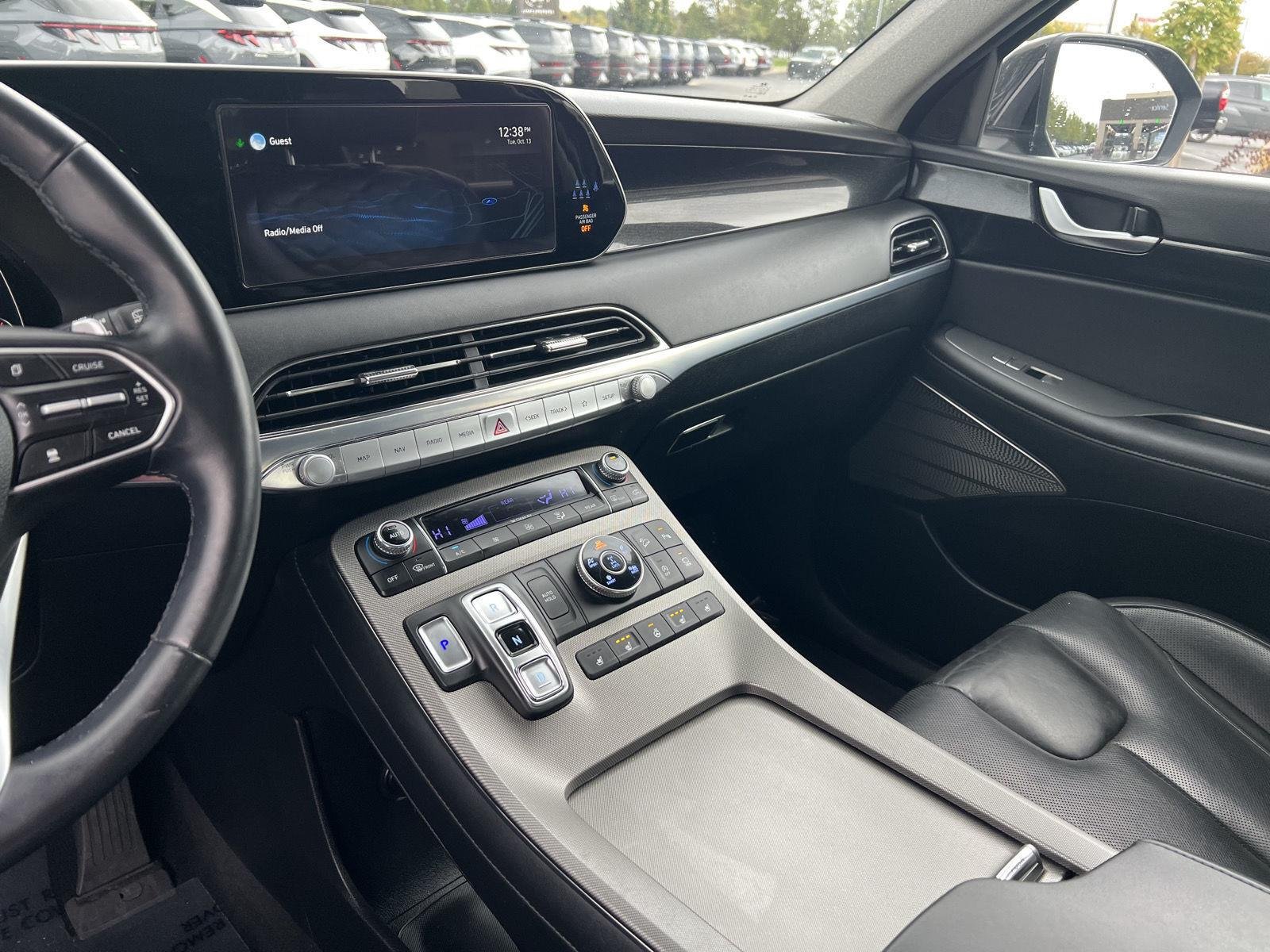 2022 Hyundai Palisade Limited - Photo 7