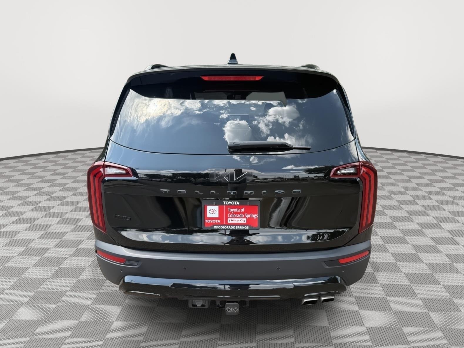 Used 2022 Ebony Black Kia SX image 7