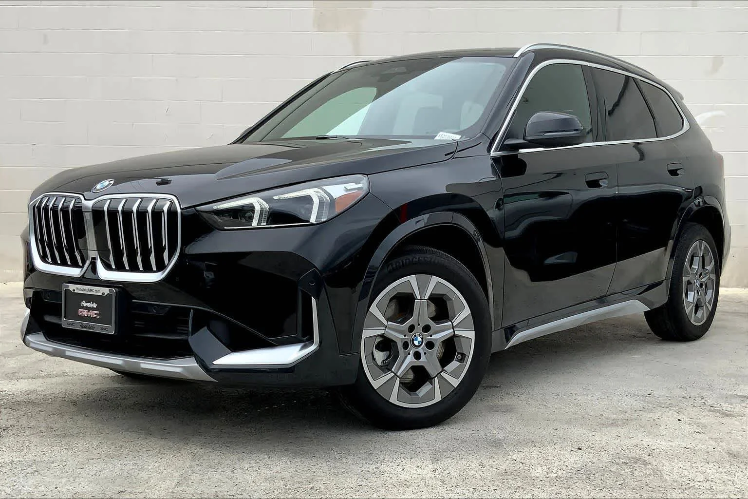2025 BMW X1