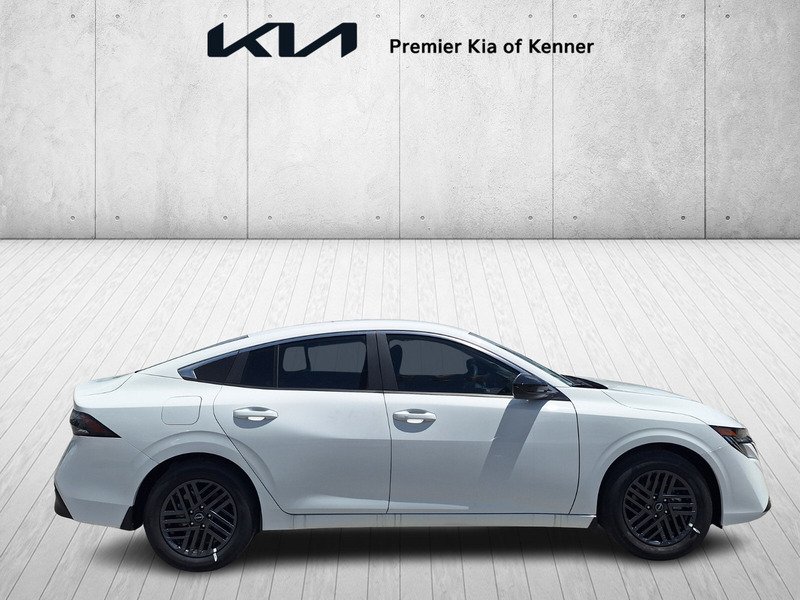 Used 2026 White Nissan SV image 5