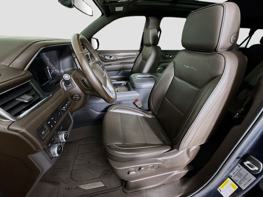 Used 2021 Green GMC Denali image 21