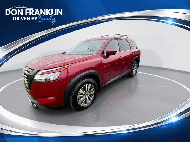 2022 Nissan Pathfinder SL