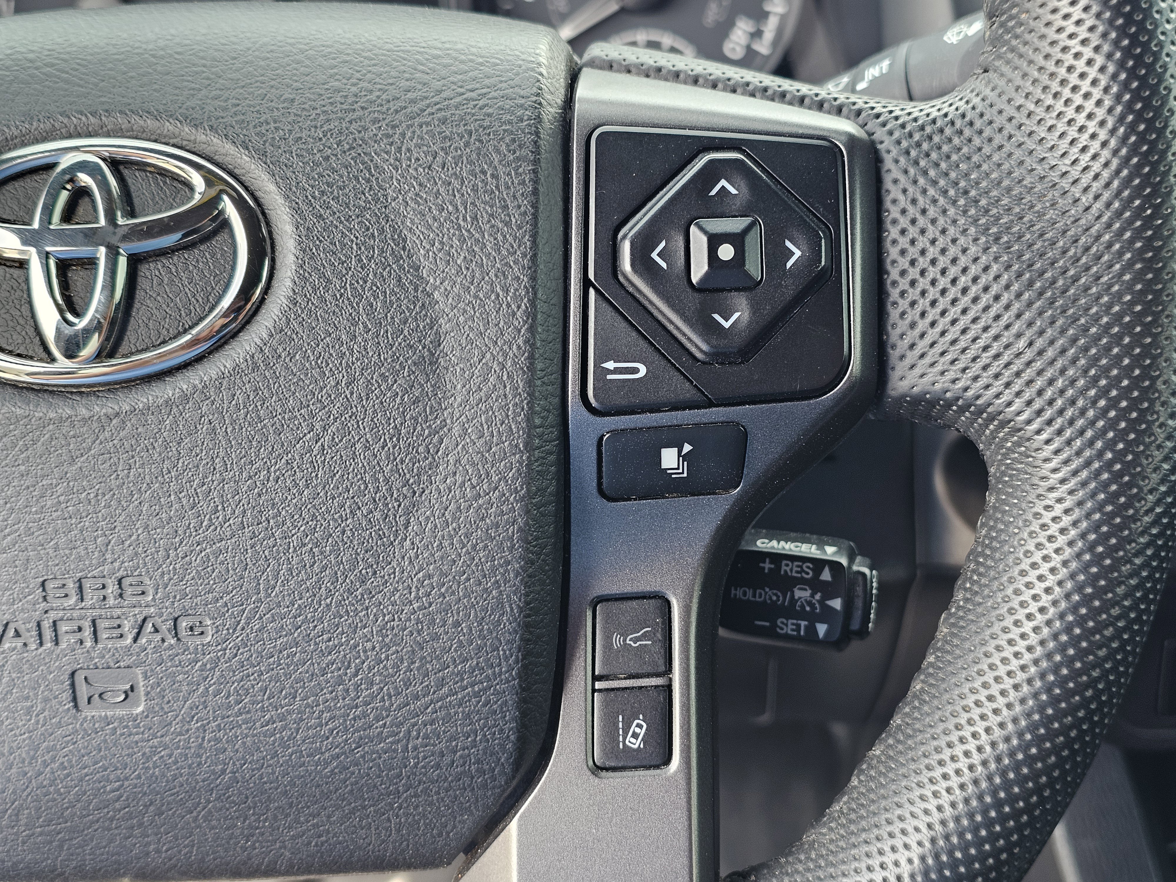 2023 Toyota Tacoma TRD Sport - Photo 21