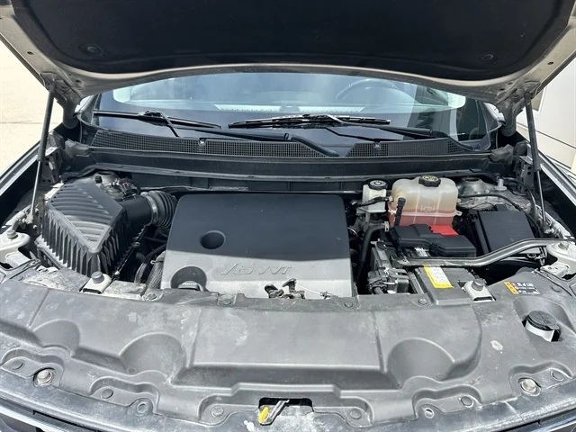 Used 2018 Brown CHEVROLET LT Cloth image 12