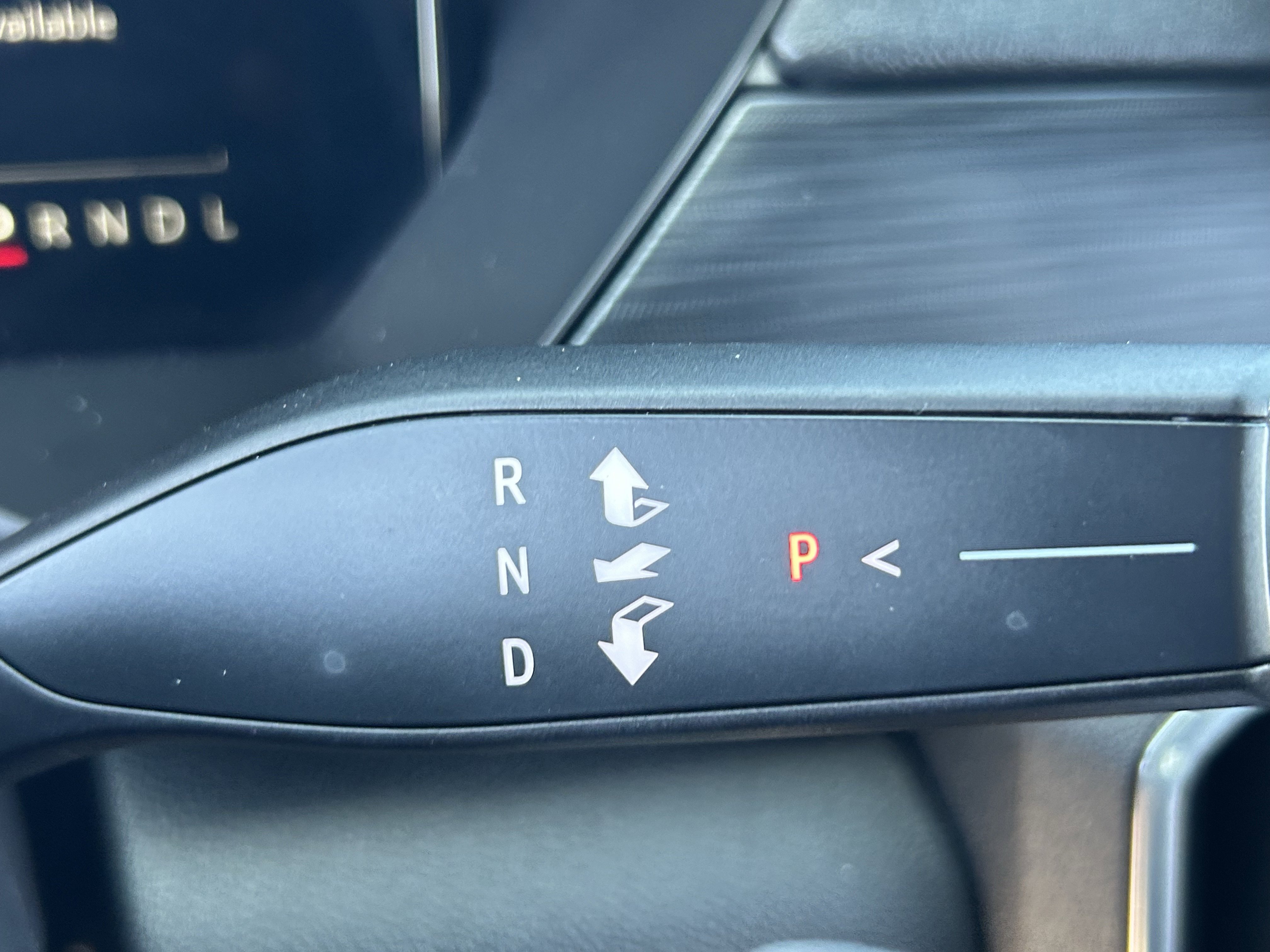 2025 GMC Acadia Elevation - Photo 31