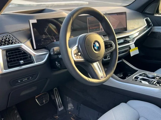 New 2026 Black BMW xDrive40i image 17