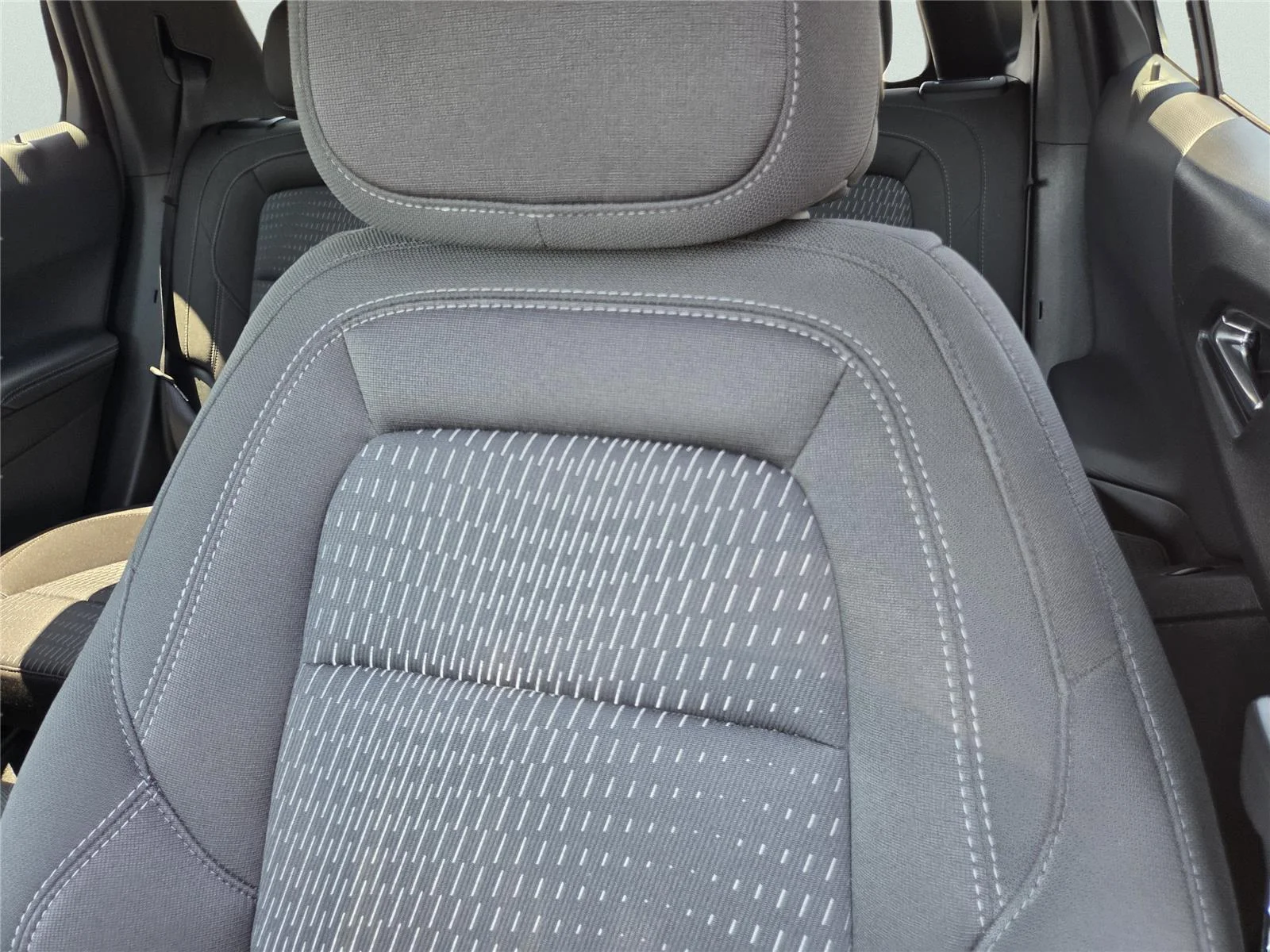 Used 2026 Sterling Gray Metallic Chevrolet FWD LT image 17