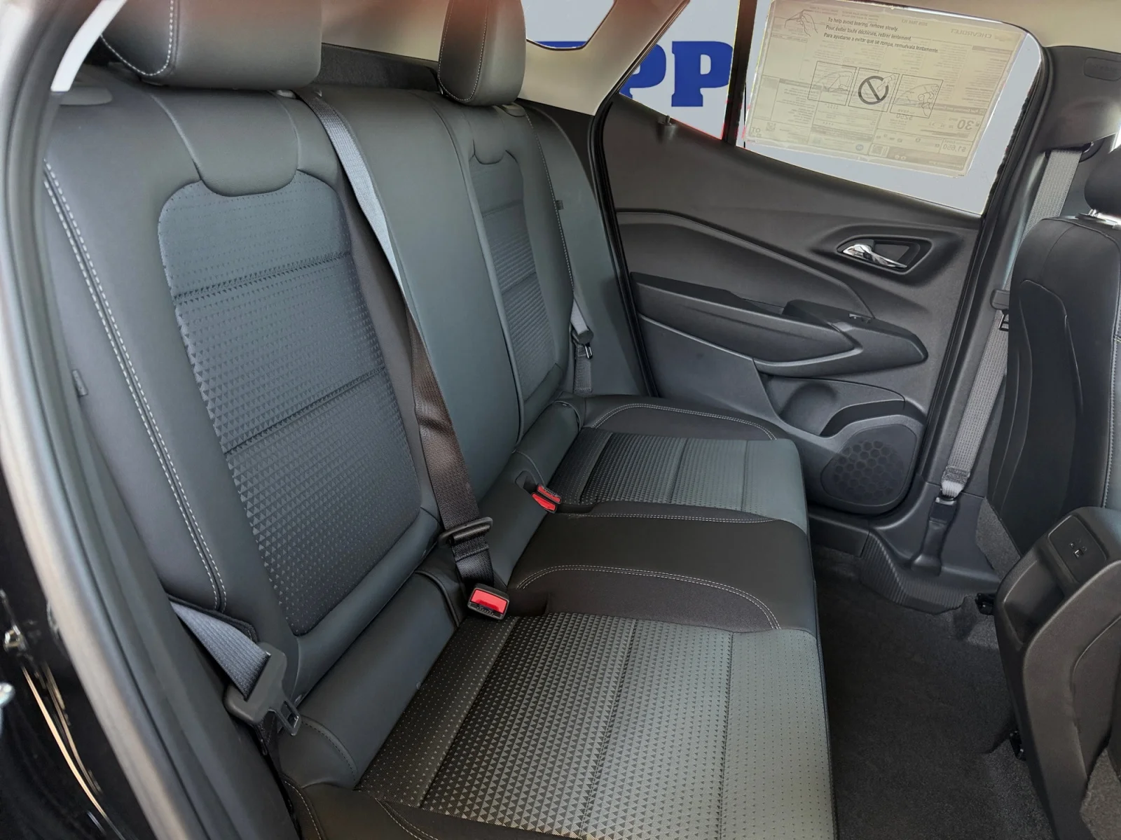 New 2026 Mosaic Black Metallic Chevrolet LT image 18