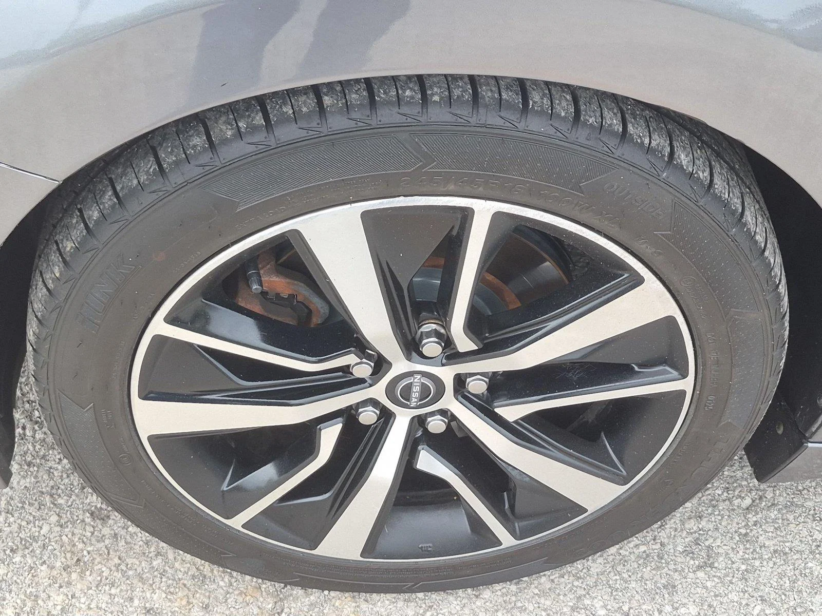 Used 2023 Silver NISSAN  image 10