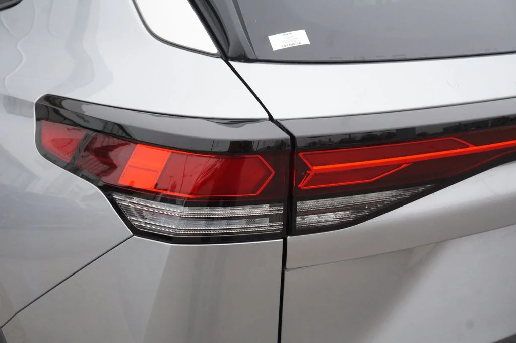 New 2026 Silver Volkswagen 2.0T S image 31