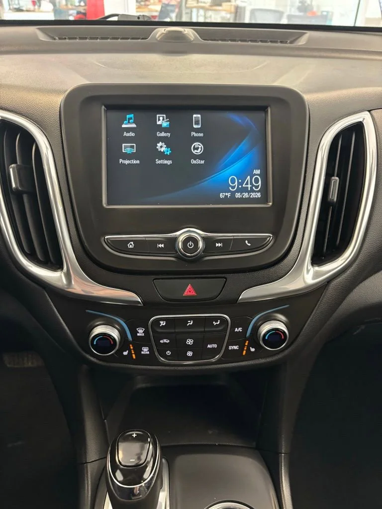 2018 Chevrolet Equinox LT - Photo 16