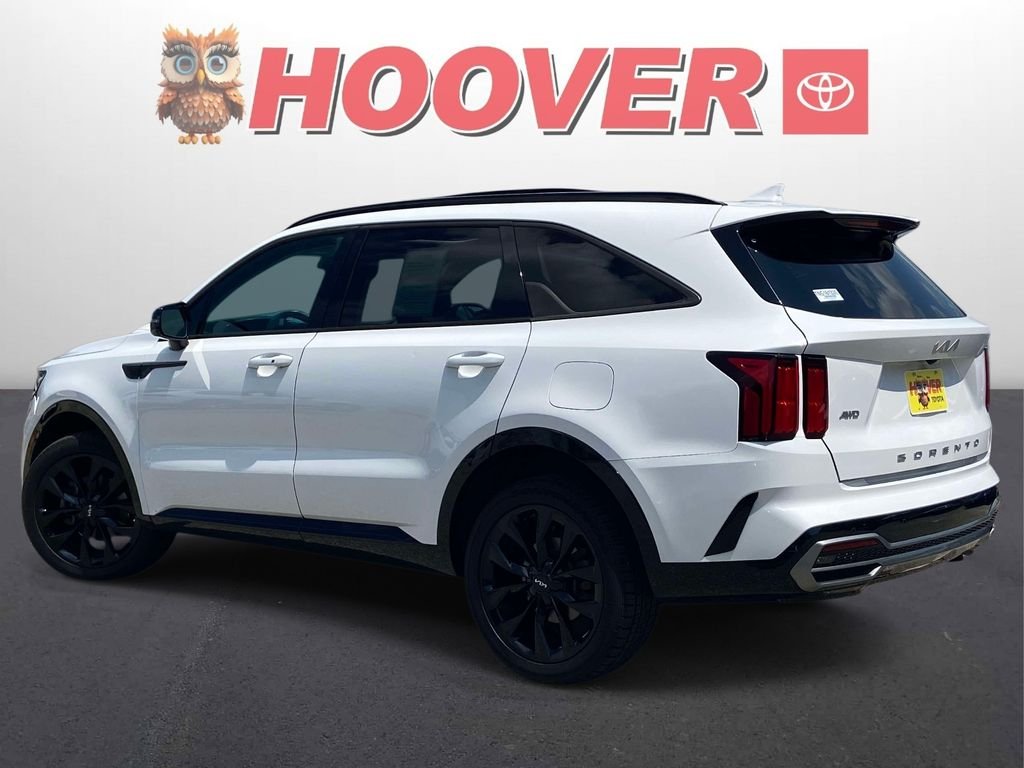 Used 2022 White Kia SX image 8