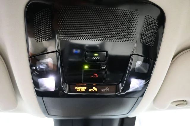 Used 2024 White Lexus 350 image 40