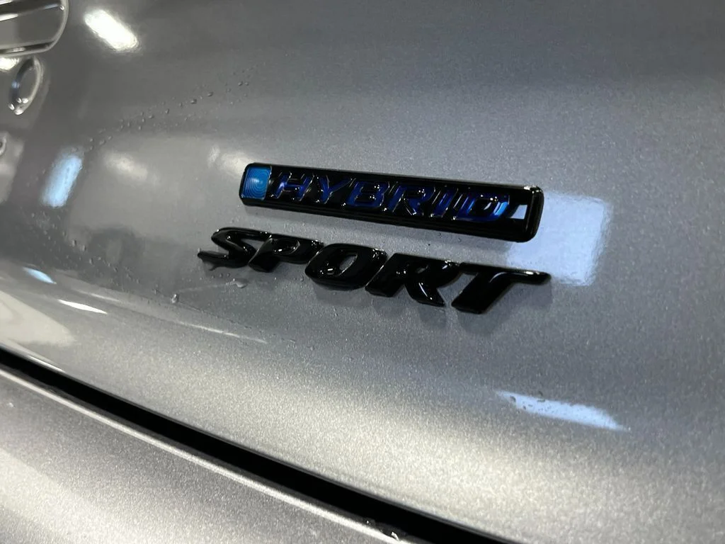 New 2026 Solar Silver Metallic Honda Sport Hybrid image 6