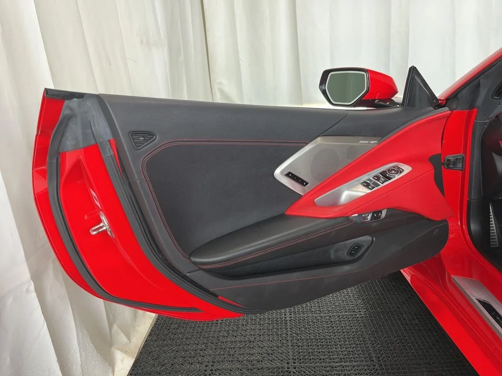 Used 2022 Red Chevrolet Stingray image 21