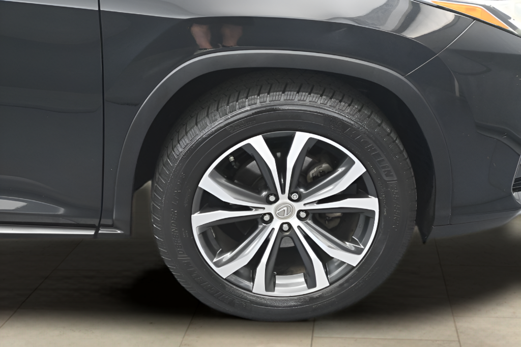 Used 2016 Black Lexus 350 image 13