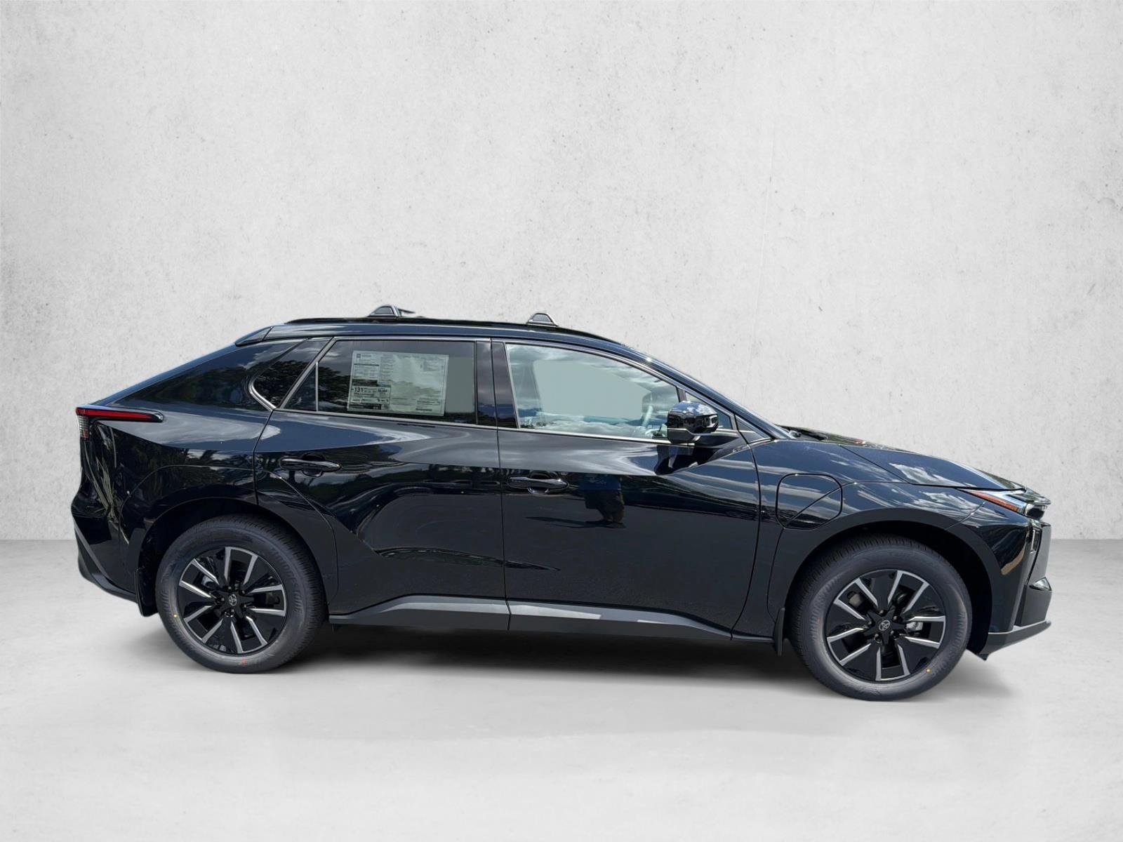 New 2026 Midnight Black Metallic Toyota XLE image 2