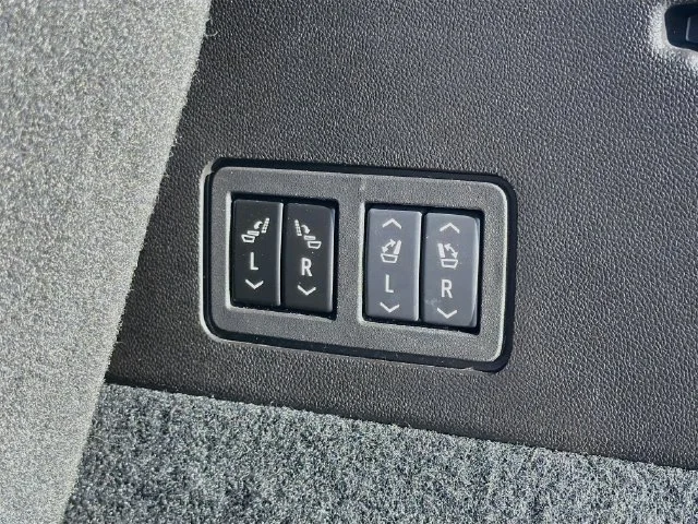 2024 Cadillac XT6 Premium Luxury - Photo 13