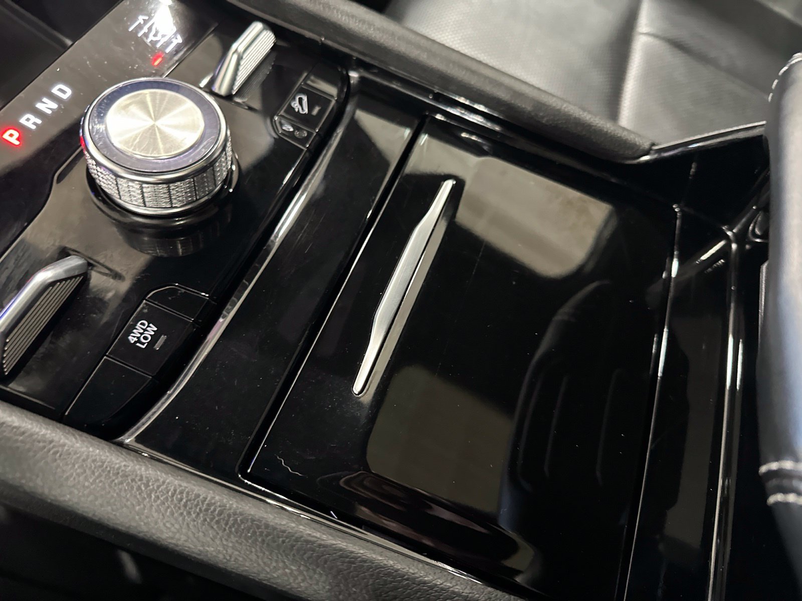 Used 2023 Black Jeep Overland image 75