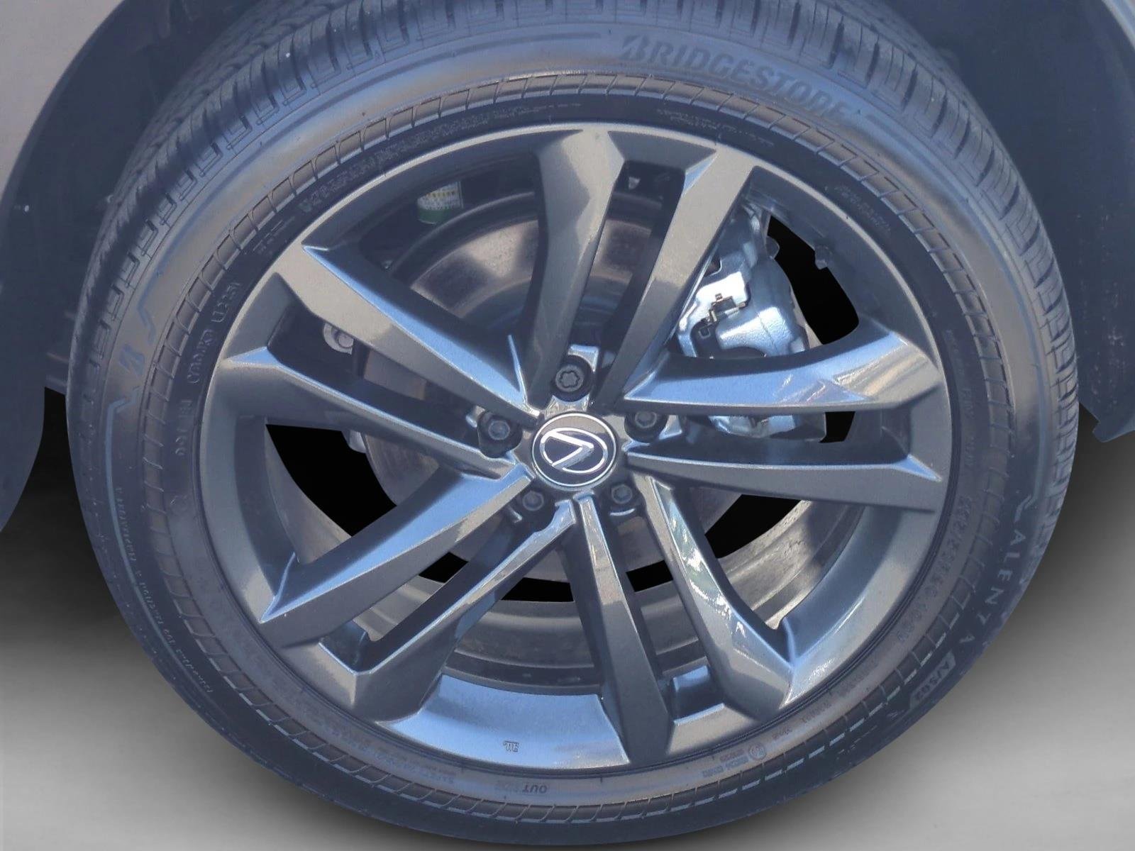 2025 Lexus NX - Photo 10