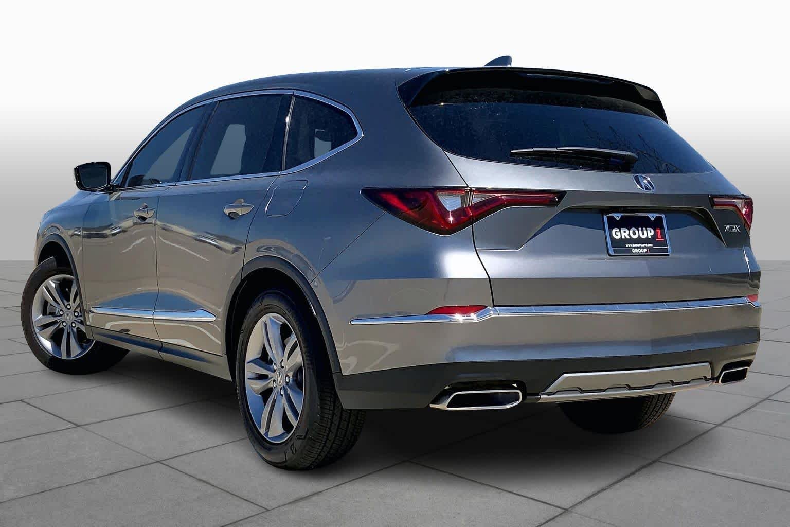 Used 2026 Liquid Carbon Metallic Acura  image 18