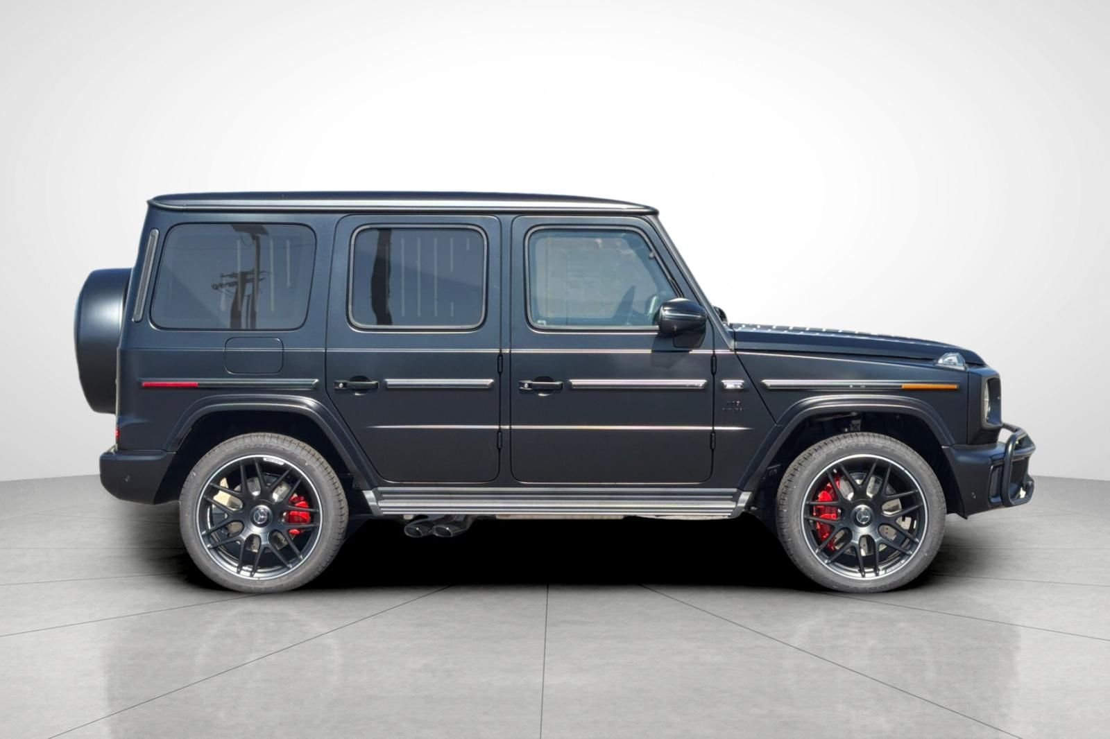 New 2026 MANUFAKTUR Night Black Magno Mercedes-Benz G 63 AMG® image 34