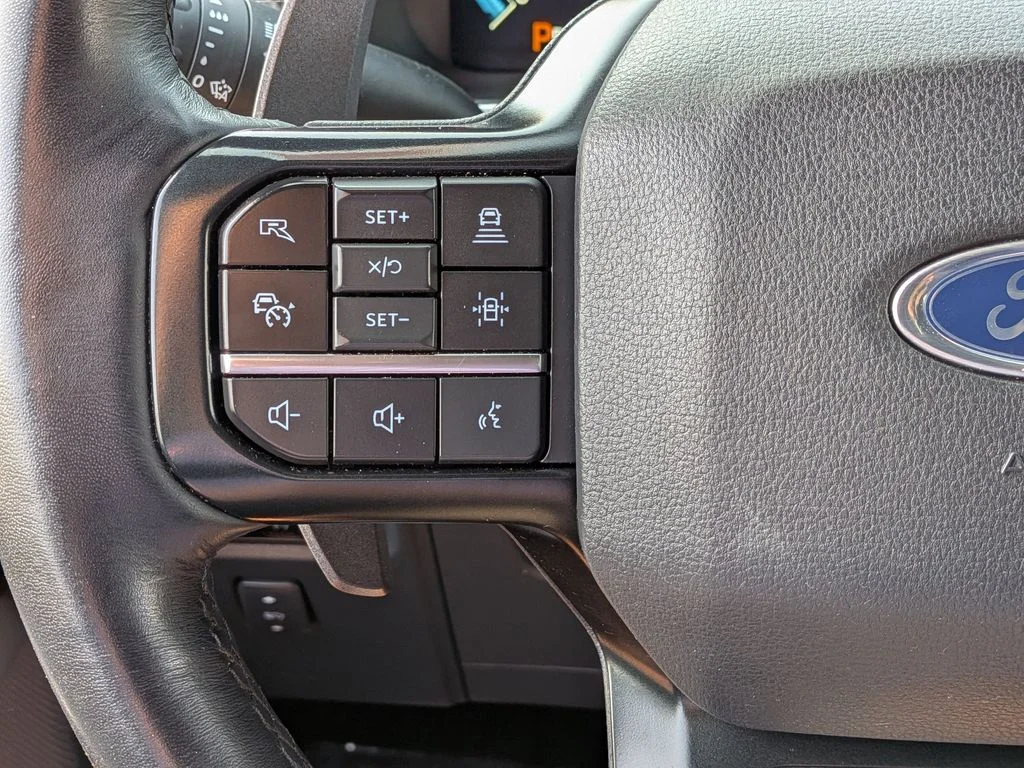 Used 2023 White Ford Raptor image 23