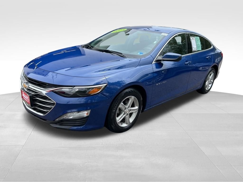 Used 2023 Blue Chevrolet LT image 3