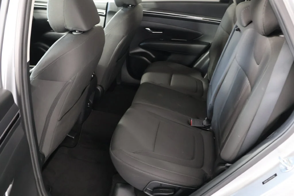 Used 2024 Silver Hyundai SEL image 19
