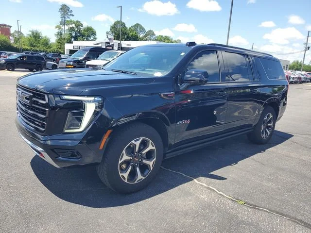Used 2025 Onyx Black GMC AT4 Ultimate image 2