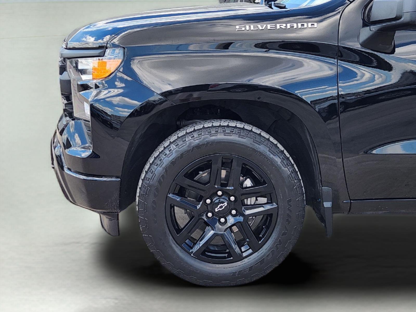 Certified Used 2023 BLACK Chevrolet Custom image 5
