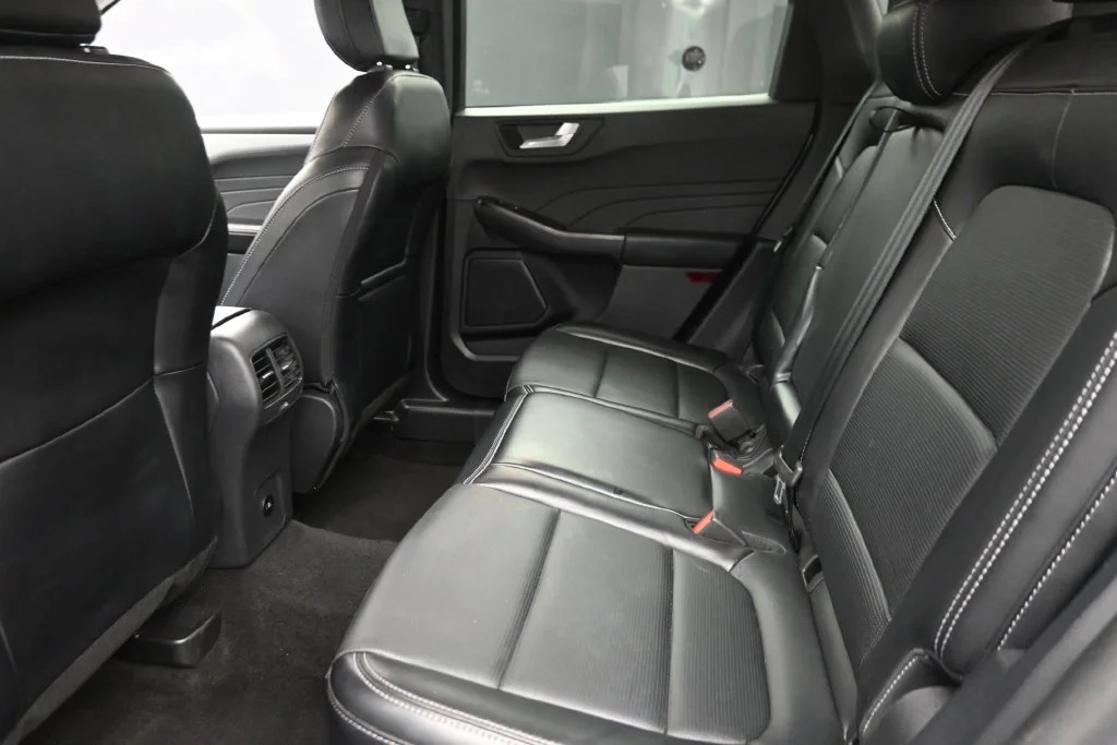 Used 2025 Silver Ford Platinum image 12