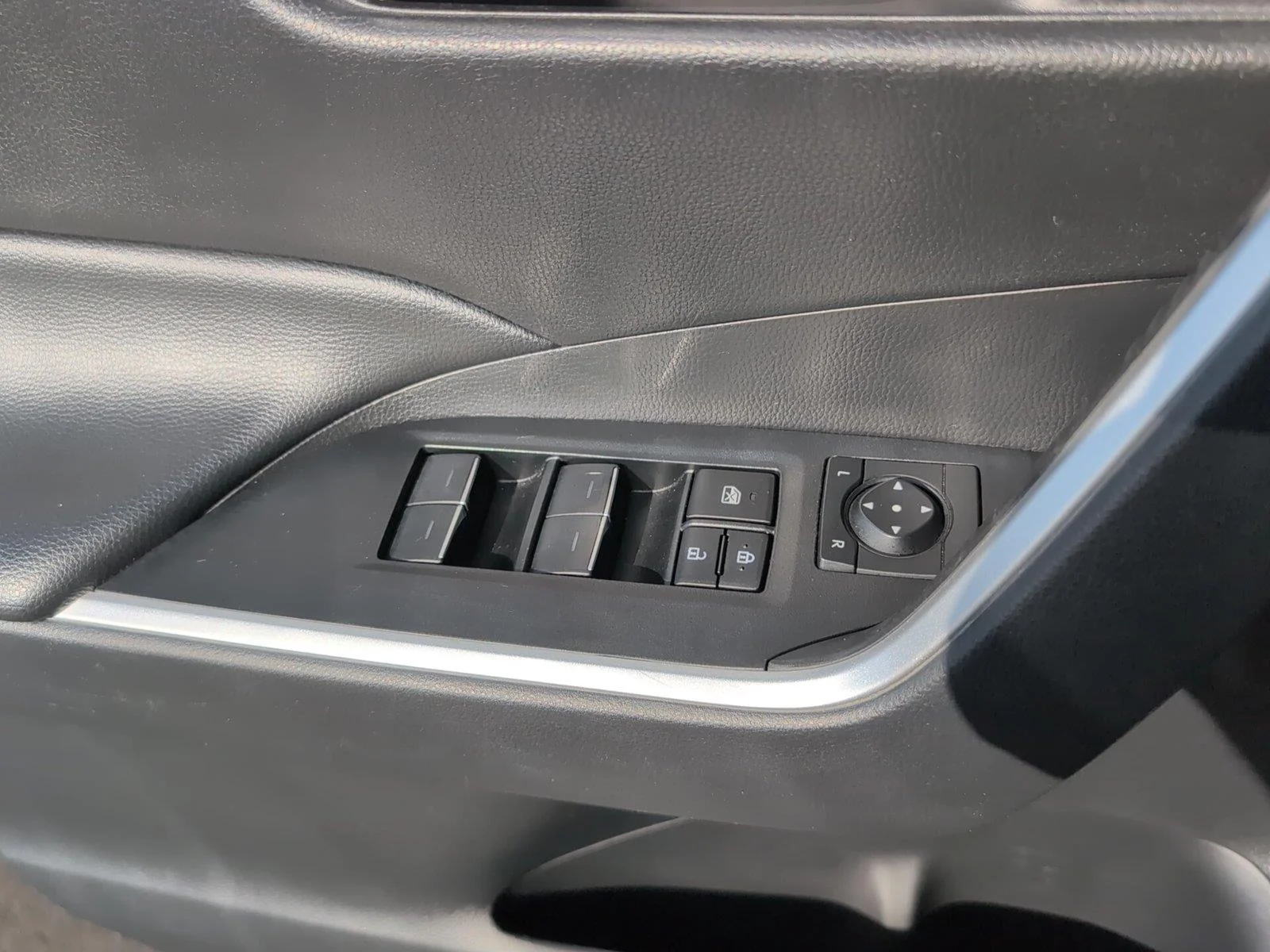 Used 2024 Magnetic Gray Metallic Toyota XLE image 15