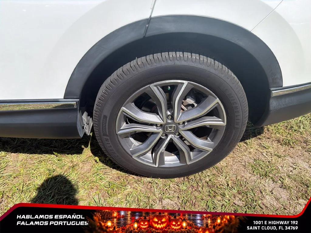 Used 2022 White Honda Touring image 11