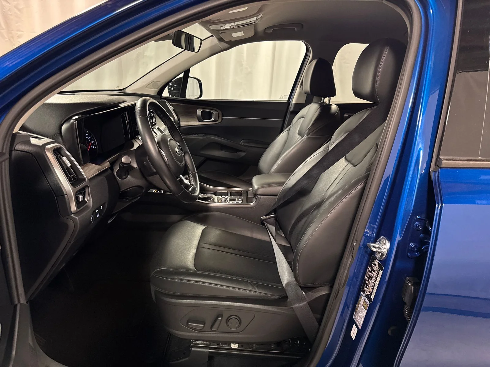 Certified Used 2021 Blue Kia EX image 3
