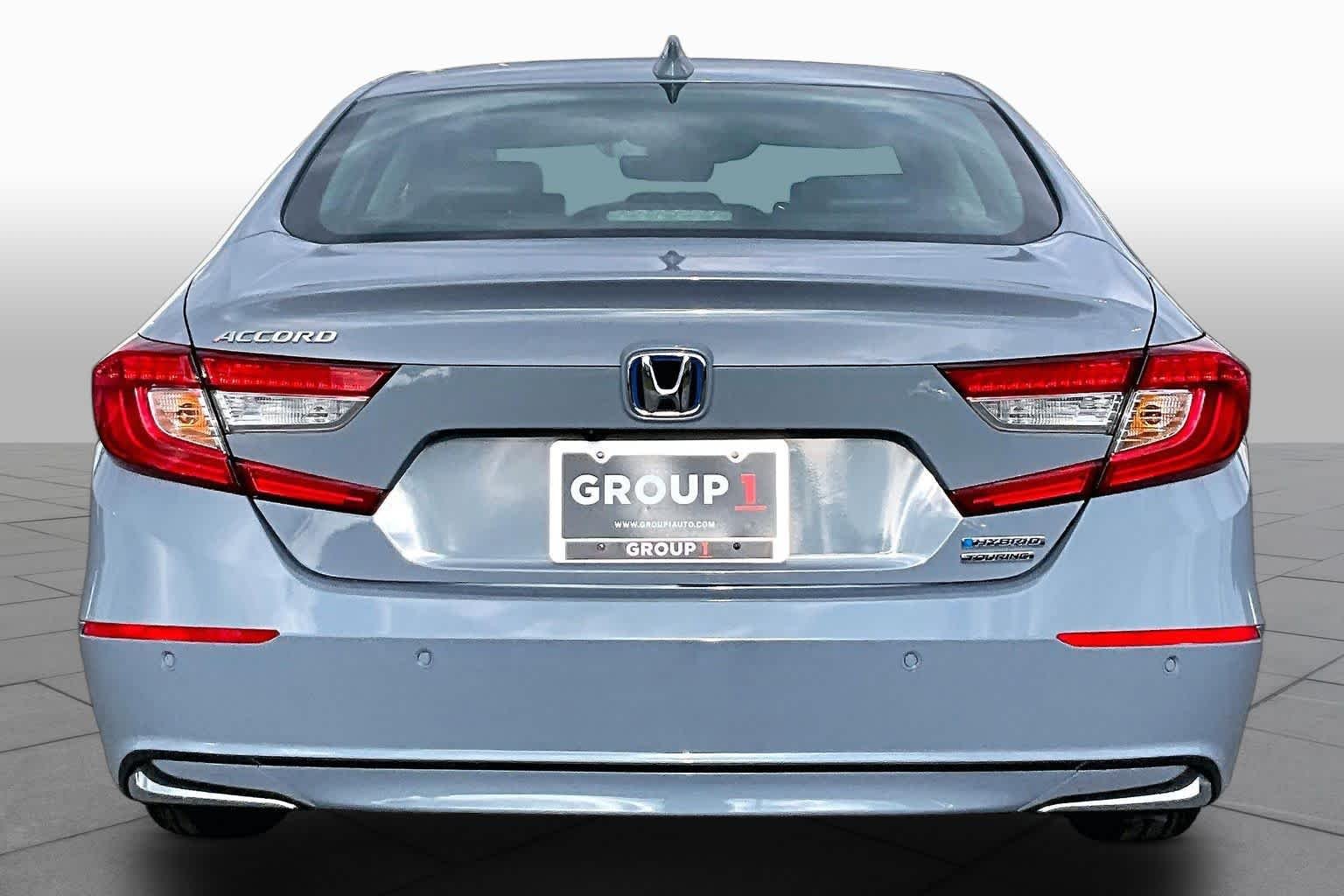 Used 2022 Sonic Gray Pearl Honda Touring image 5