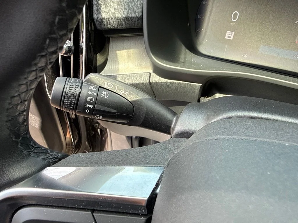 Used 2025 Black Volvo B5 Plus Dark Theme image 25