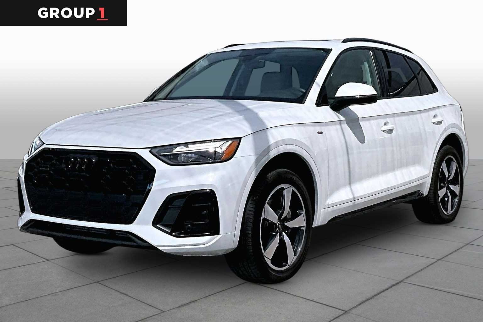 2023 Audi Q5 45 Premium Plus's photo