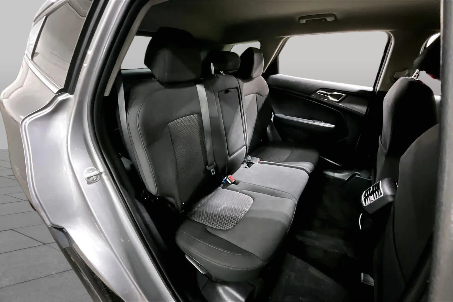 Used 2023 Steel Gray Kia LX image 20
