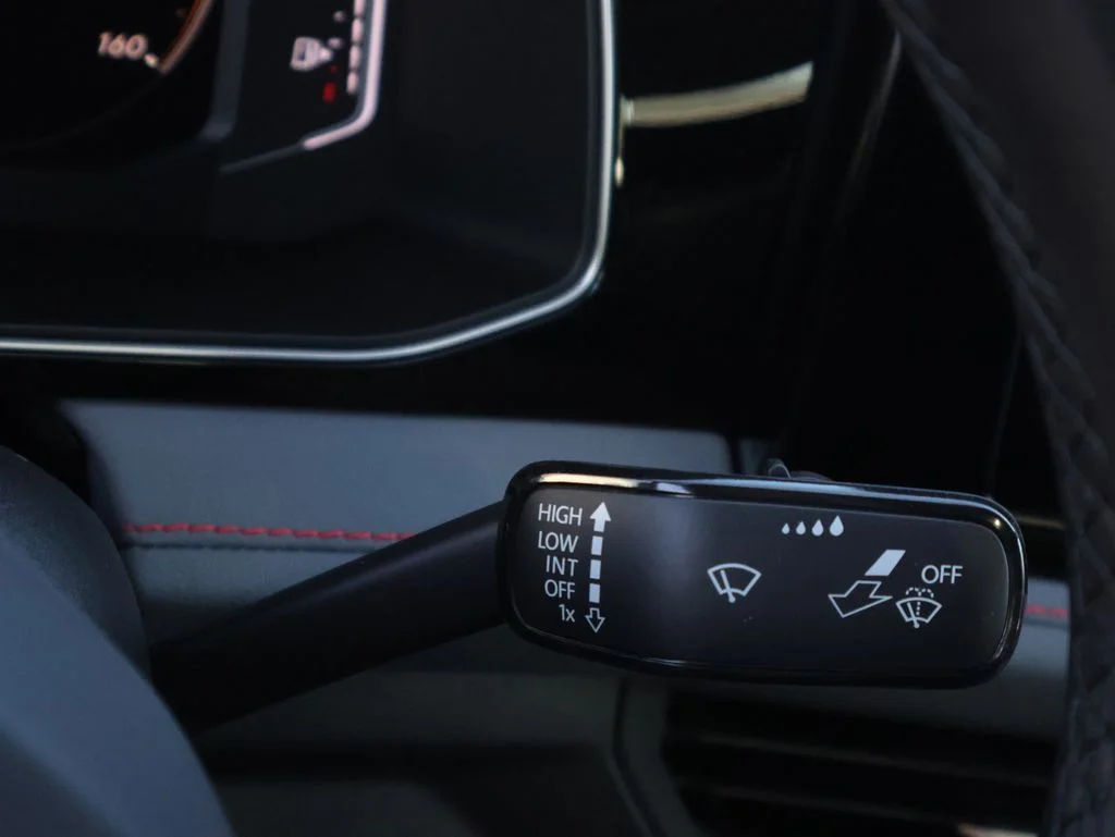 New 2026 Red Volkswagen 2.0T Autobahn image 29