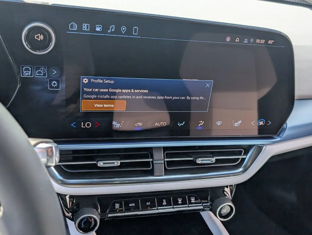 2026 Chevrolet Equinox EV 2LT - Photo 9