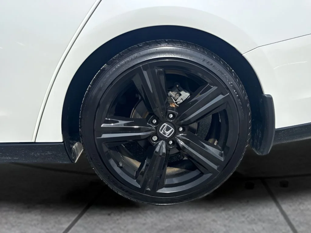 Used 2023 White Honda Sport-L image 30