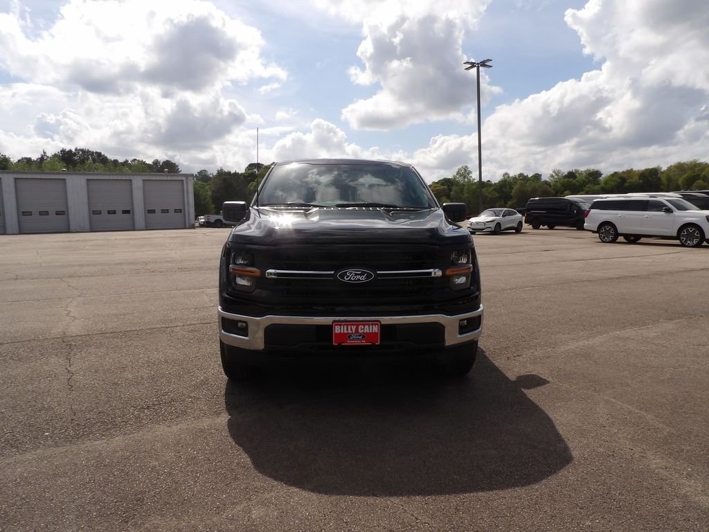 New 2026 Agate Black Metallic Ford XLT image 2