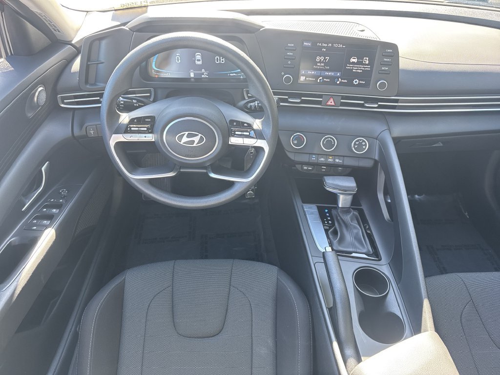 Used 2025 Red Hyundai SE image 22