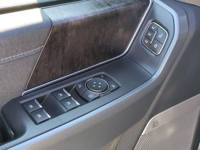 Used 2022 Gray Ford Lariat image 13