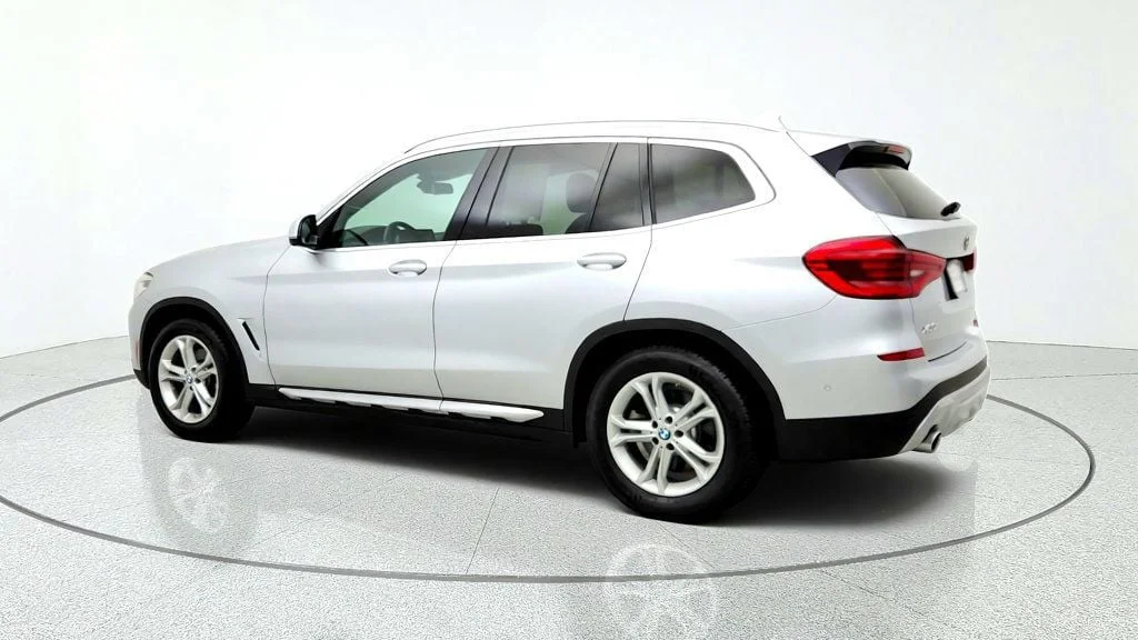 Used 2020 Glacier Silver Metallic BMW sDrive30i Sports Activity Vehicle image 7