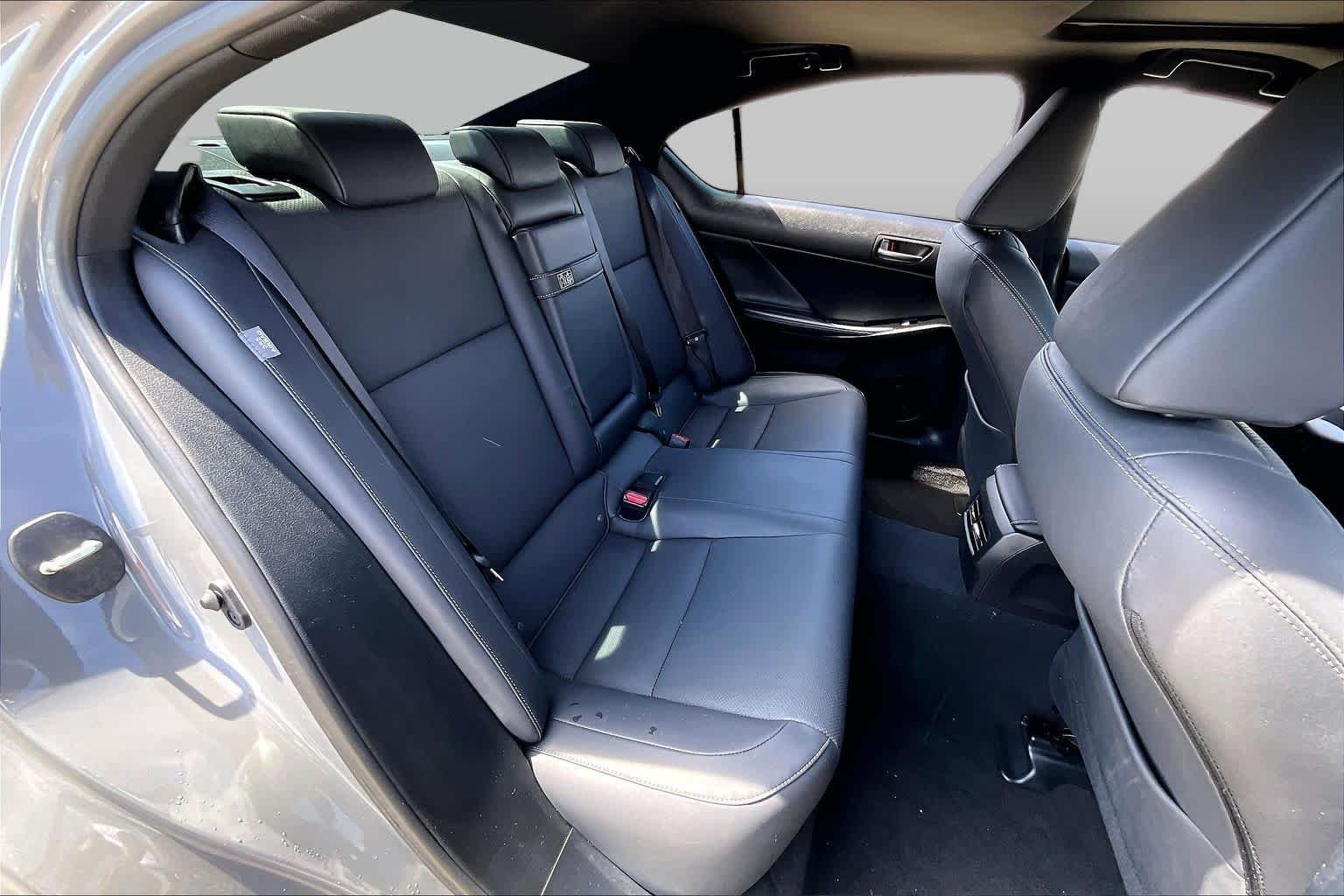 Used 2025 Incognito Lexus F SPORT Design image 17