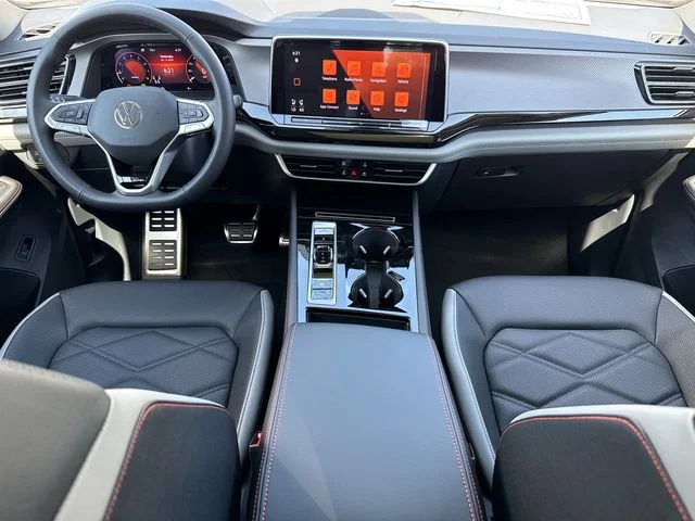New 2026 Opal White Pearl Volkswagen 2.0T Peak Edition image 30