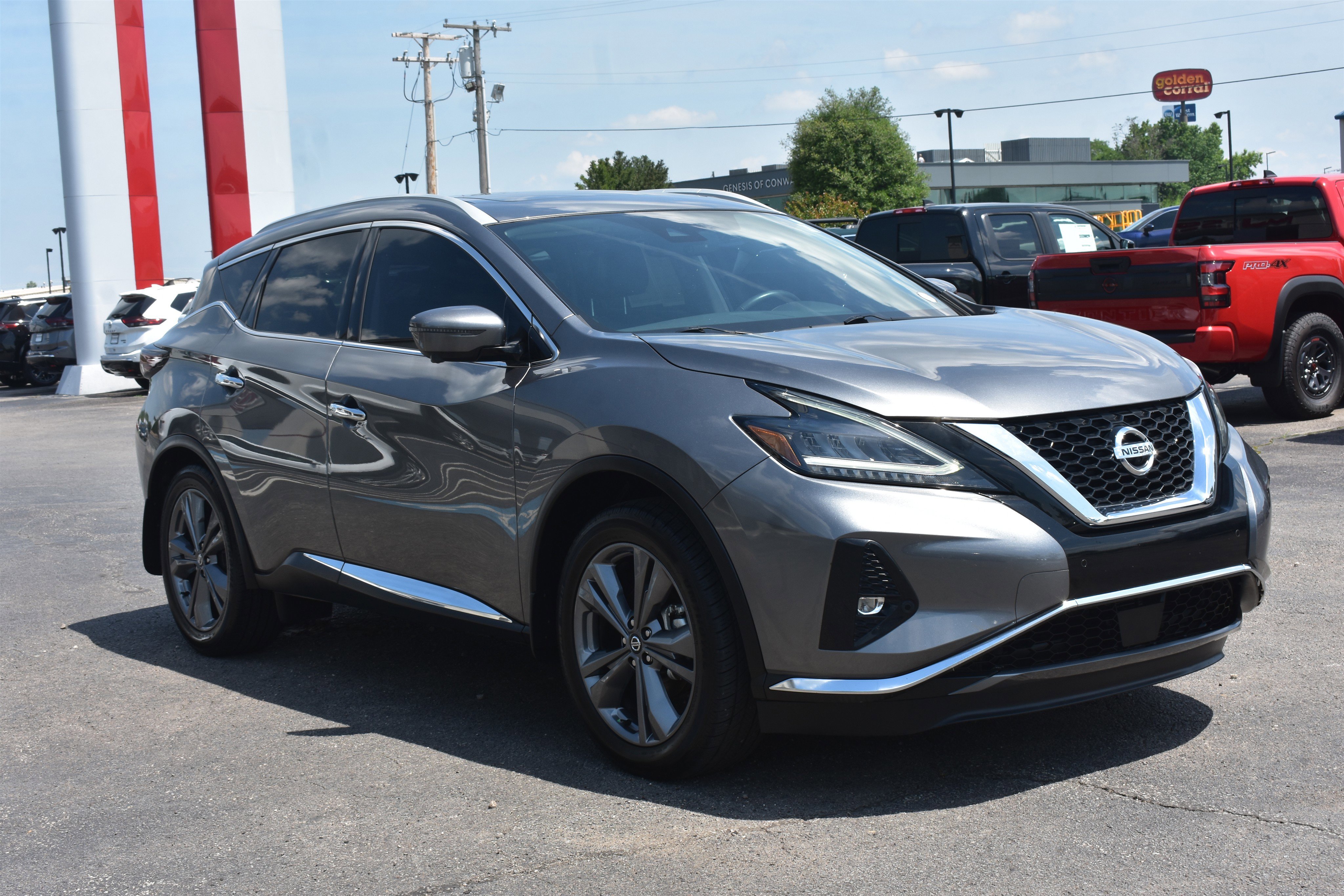 Used 2022 Gun Metallic Nissan Platinum image 3
